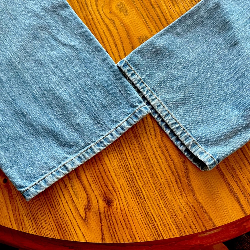 Nice pair of Madison jeans. 38 x 30